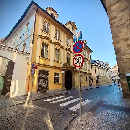 בית אירוח Charles Bridge, Old Town3 Min Walk Private A